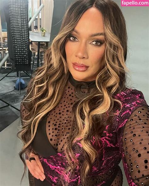 wwe nia jax nude|Nia Jax Nudes & Pictures and PORN Videos (2024)